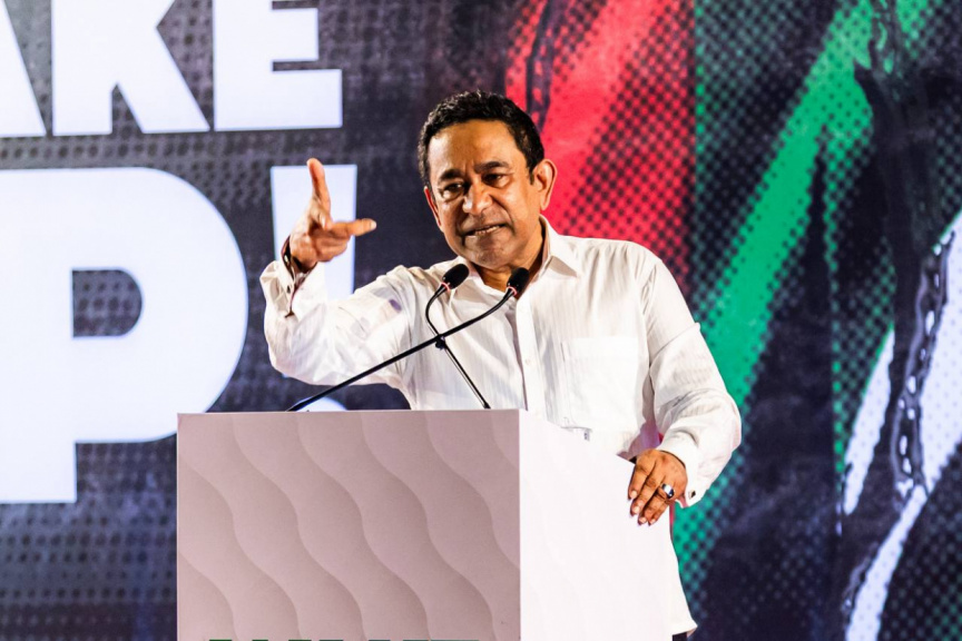 Yameen Questions Legitimacy of MVR 50,000 Monthly Payments to MPs, Calls for Transparency