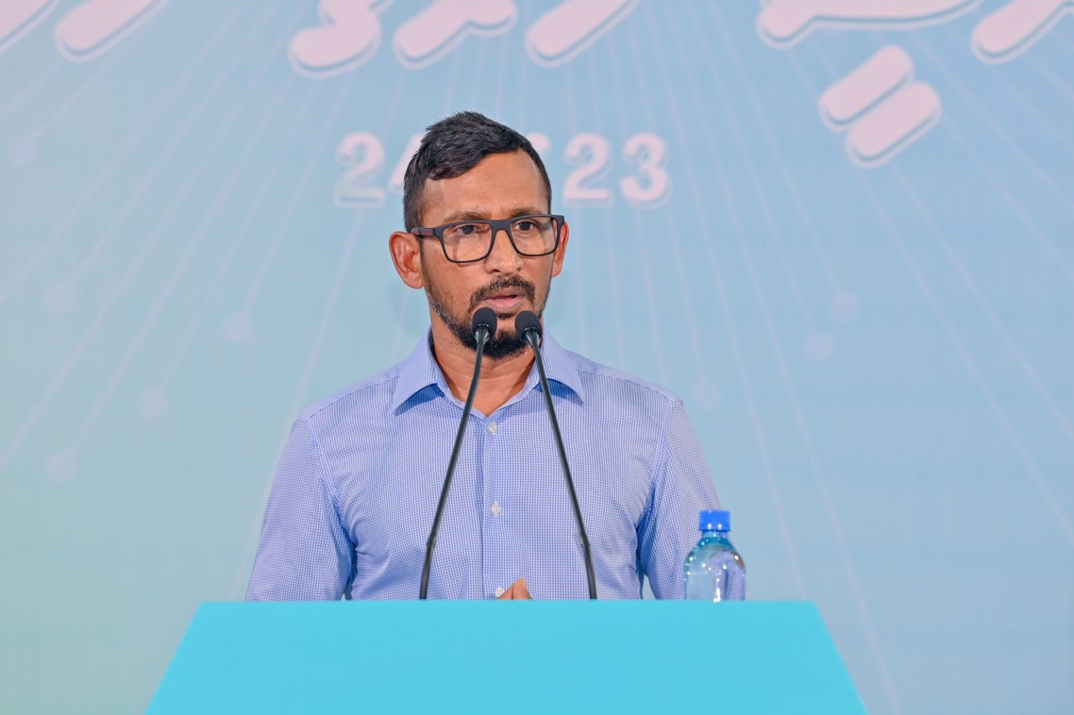 ދިވެހި ދައުލަތަކީ އާންމުން ހީކުރާހާ މުއްސަނދި ދައުލަތެއް ނޫން: ފަލާޙް