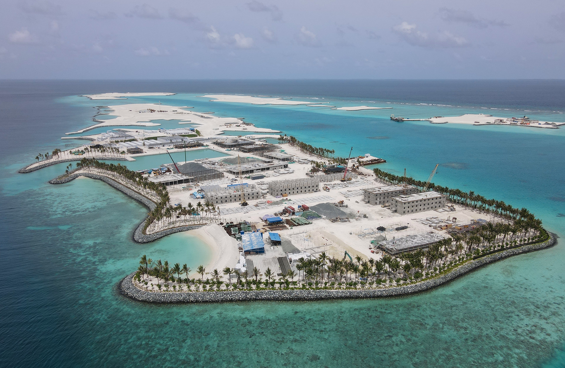 މުއްސަނދިންނަށް ވިއްކާ ރެސިޑެންސީ އެޕާޓްމަންޓްތަކާއިއެކު ރާއްޖެ ވާނީ މަނީ ލޯންޑްރިންގެ "ސުވަރުގެއަށް" - ރިޕޯޓް