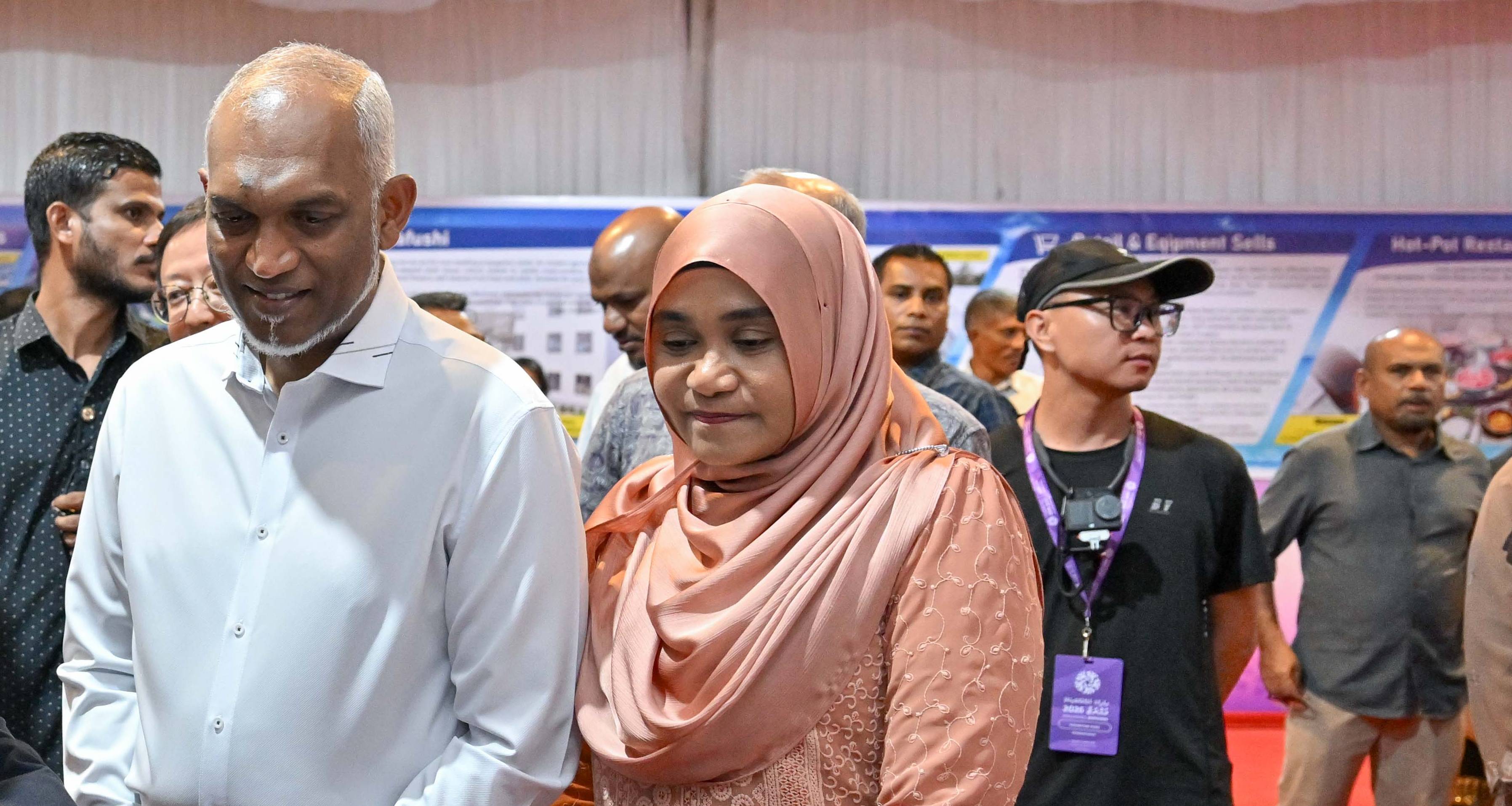 ރައީސް އާރަށަށް ކުރައްވާ ދަތުރުފުޅުތަކުގެ ތަފްސީލު ފަސް ދުވަހުގެ ތެރޭގައި ދިނުމަށް އަންގައިފި